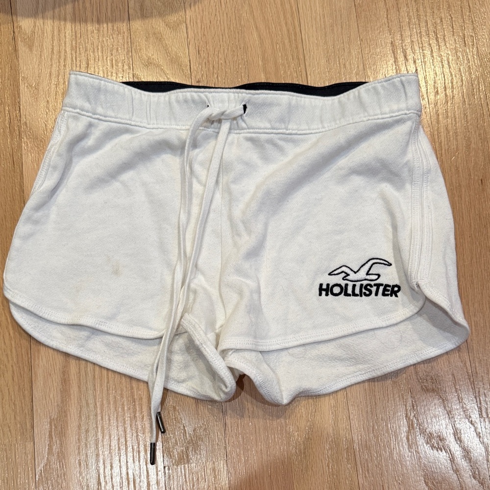Hollister Women's Athletic White Shorts